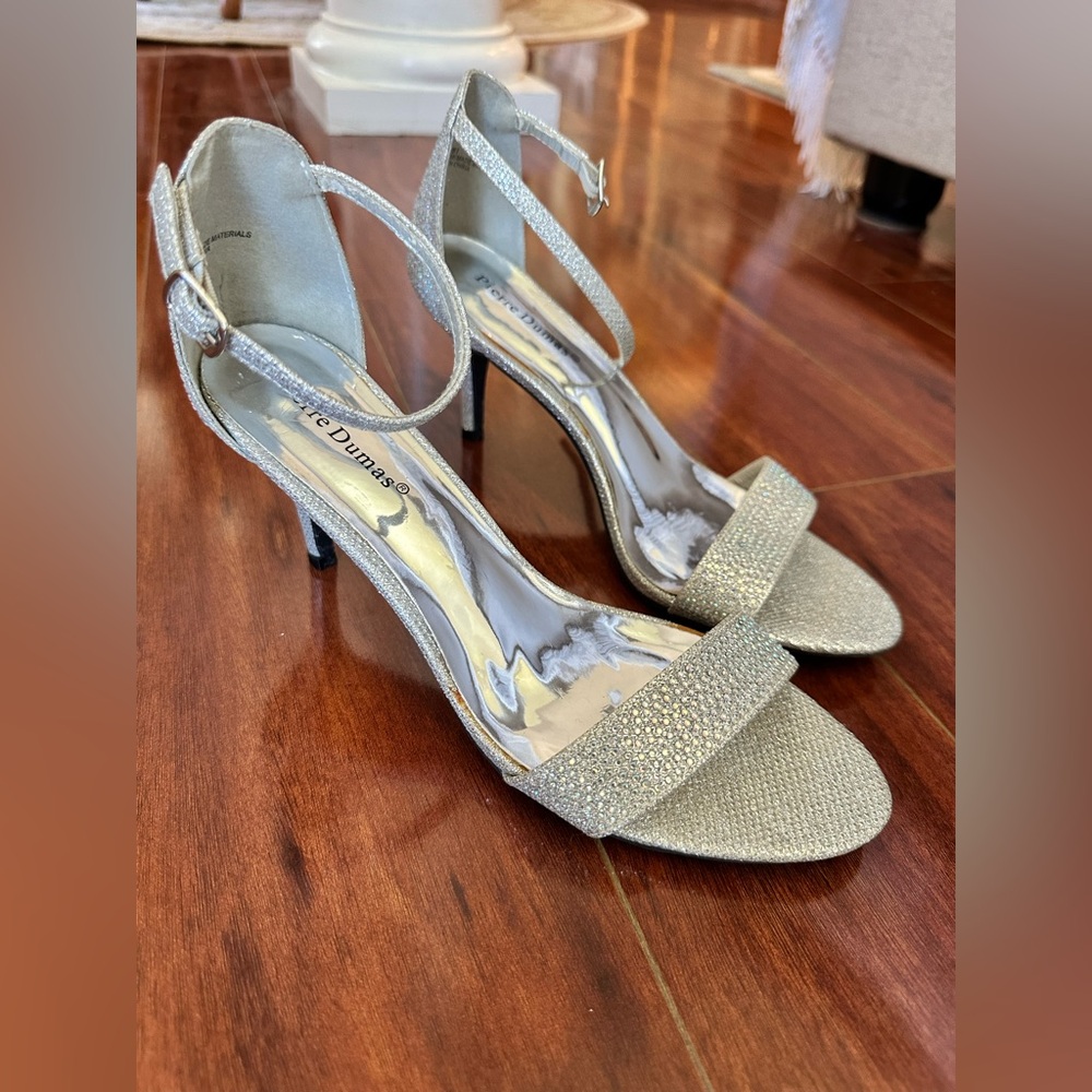 Pierre Dumas Silver Glitter Sparkle Open Toe Heels Size 8